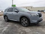 New 2025 Nissan Pathfinder Platinum image 2