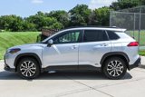 Used 2024 Toyota Corolla Cross SE image 4