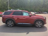New 2025 Nissan Pathfinder Platinum w/ Black Appearance Package image 6