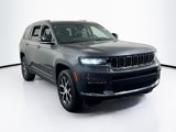 Used 2023 Jeep Grand Cherokee L Limited image 3