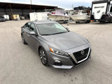 Used 2022 Nissan Altima 2.5 SV w/ SV Premium Package image 3