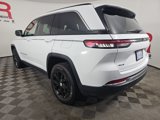 Certified 2024 Jeep Grand Cherokee Limited image 5