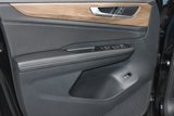 Certified 2024 Volkswagen Atlas SE w/ Black Wheel Package image 4