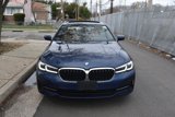 Used 2022 BMW 530i xDrive w/ Convenience Package image 3