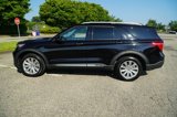 Certified 2022 Ford Explorer Limited w/ Hybrid Equipment Group 310A image 5