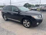 Used 2014 Nissan Pathfinder Platinum image 5