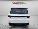 Used 2024 Jeep Wagoneer Series II image 3