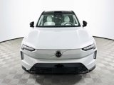 New 2025 Volvo EX90 Ultra image 2