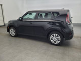 Used 2023 Kia Soul LX image 3