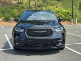 Used 2024 Chrysler Pacifica Limited w/ S Appearance Package image 2