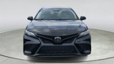 Used 2022 Toyota Camry SE image 2