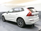 Certified 2022 Volvo XC60 B5 Momentum w/ Climate Package image 3
