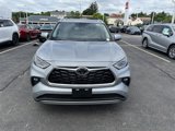 New 2025 Toyota Highlander Platinum image 5