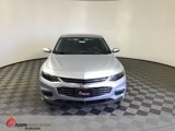 Used 2017 Chevrolet Malibu LT image 2