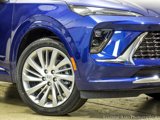 New 2025 Buick Envision Avenir image 3