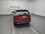 Used 2022 Ford Edge Titanium image 6