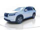 New 2025 Nissan Pathfinder Platinum image 4