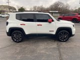 Used 2023 Jeep Renegade Latitude image 3