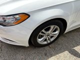 Used 2018 Ford Fusion SE image 3