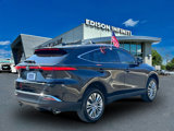 Used 2024 Toyota Venza LE image 4