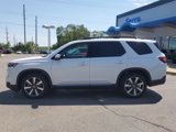 New 2025 Honda Pilot Touring image 6