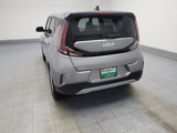Used 2023 Kia Soul LX w/ LX Technology Package image 6