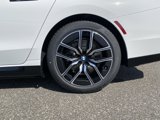 New 2025 BMW 750e xDrive w/ Premium Package image 5