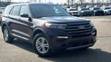 Used 2023 Ford Explorer XLT w/ Equipment Group 202A image 2