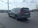 New 2025 Chrysler Pacifica Limited image 3
