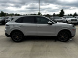 Used 2024 Porsche Cayenne image 4