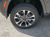 New 2025 Jeep Grand Cherokee Overland image 4