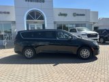 New 2025 Chrysler Pacifica Select image 5