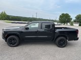Used 2023 Nissan Frontier SV image 4