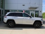 New 2025 Jeep Grand Cherokee Limited w/ Luxury Tech Group II image 3