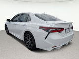 Used 2023 Toyota Camry SE image 3