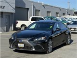 Used 2021 Lexus ES 300h w/ Premium Package image 4