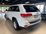 Used 2016 Jeep Grand Cherokee Laredo w/ Quick Order Package 23E image 4