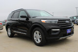 Used 2023 Ford Explorer XLT image 3