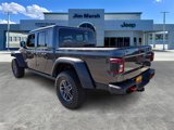 New 2025 Jeep Gladiator Mojave image 4