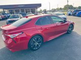 Used 2020 Toyota Camry SE image 6