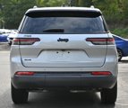 Used 2024 Jeep Grand Cherokee L Laredo image 4