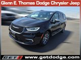 New 2025 Chrysler Pacifica Pinnacle image 3