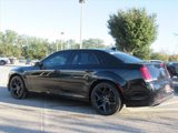 Used 2022 Chrysler 300 Touring w/ Sport Appearance Package image 5