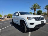 Used 2019 Jeep Grand Cherokee Laredo w/ 18" Wheel & 8.4" Radio Group image 5