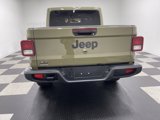 New 2025 Jeep Gladiator Sport image 3