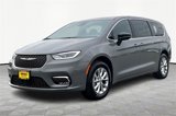 New 2025 Chrysler Pacifica Select w/ Uconnect Theater Family Group image 2