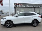 Used 2023 Toyota Venza image 2