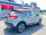 Used 2018 Nissan Kicks SR image 4