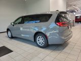 New 2025 Chrysler Pacifica Select image 4