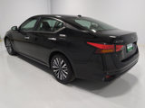 Used 2023 Nissan Altima 2.5 SV image 5